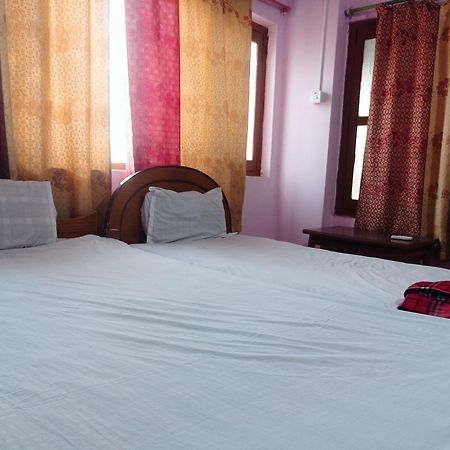 Darshan Namaste Hotel & Lodge Bhairāhawā Esterno foto